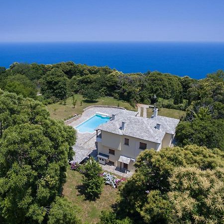 Luxury Villa With Pool In Tsagarada Esterno foto