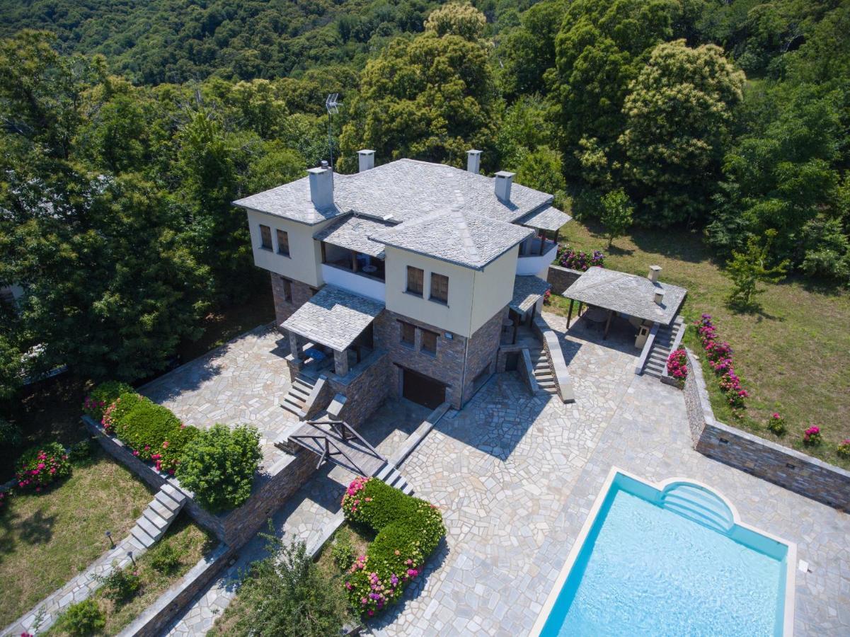 Luxury Villa With Pool In Tsagarada Esterno foto