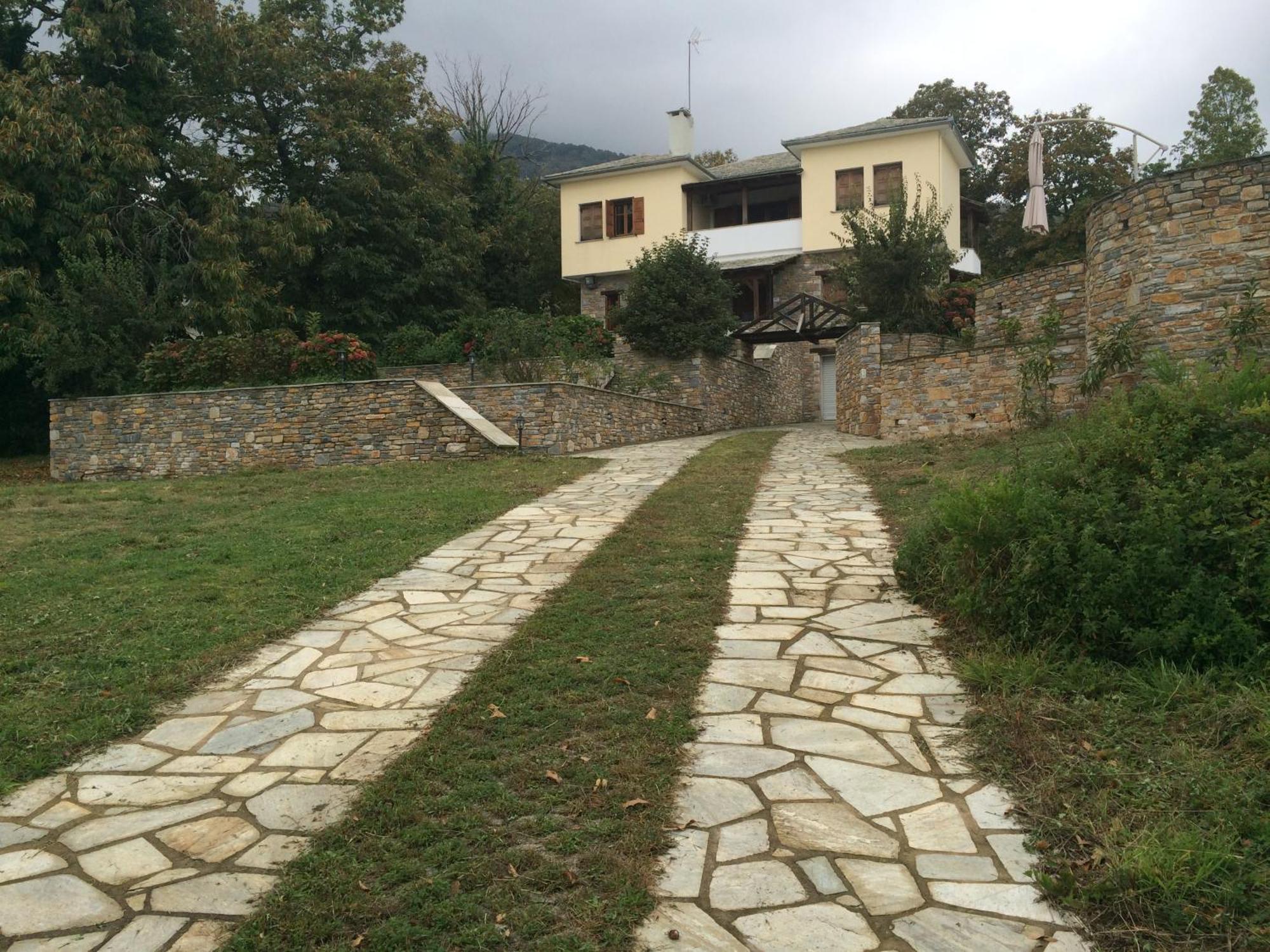 Luxury Villa With Pool In Tsagarada Esterno foto