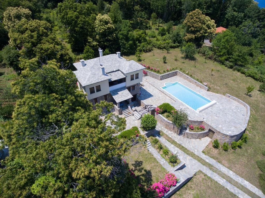 Luxury Villa With Pool In Tsagarada Esterno foto