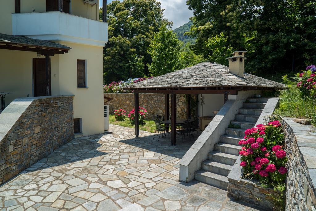 Luxury Villa With Pool In Tsagarada Esterno foto